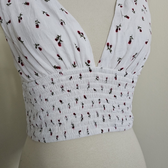 NWT Forever 21 Floral Tie Strap Crop Top - Picture 4 of 8